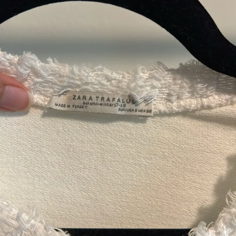 Zara TRF sweater - Image 4