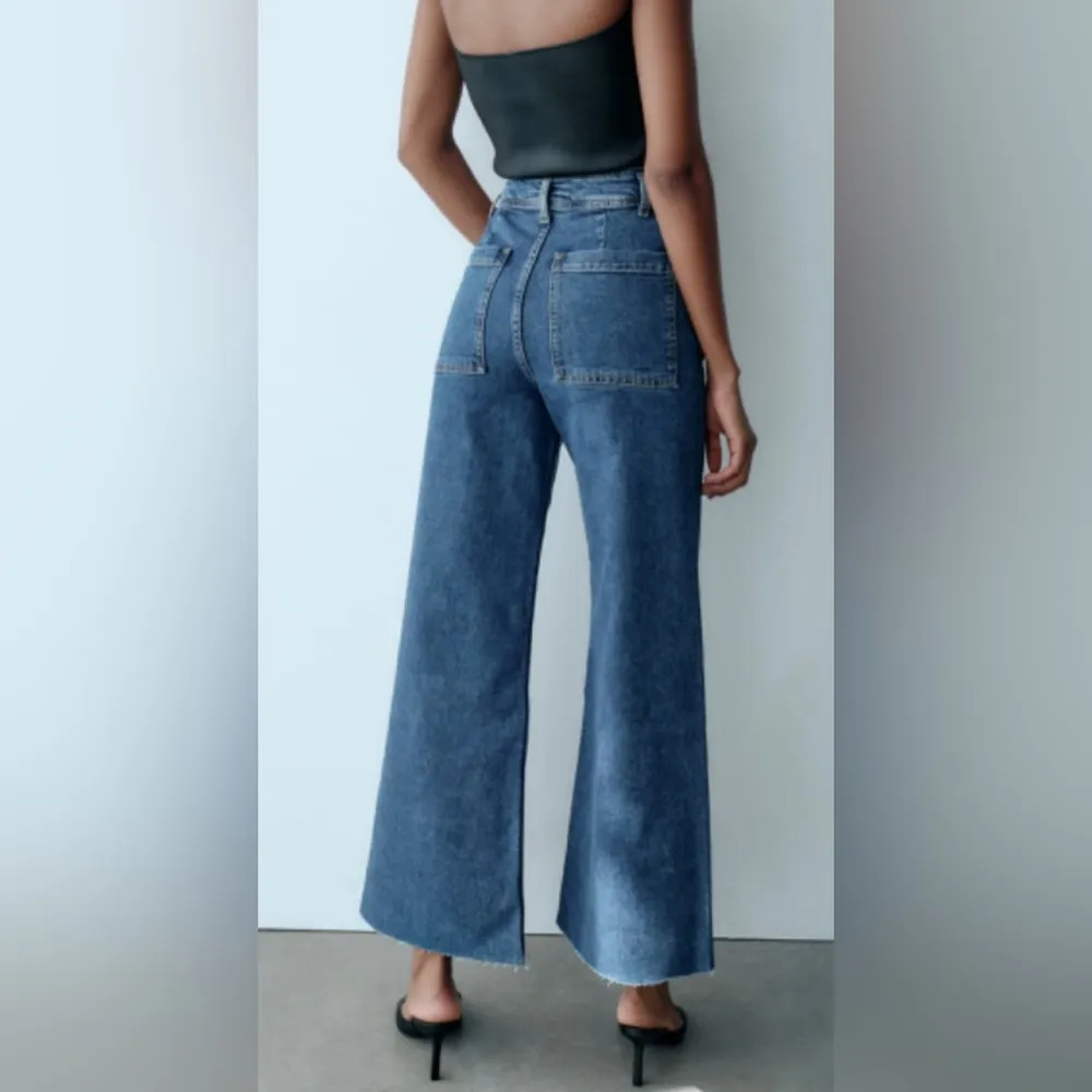 Zara High Waisted Marine Straight Jeans Size 2 (tagged 6) Navy Blue - Image 2