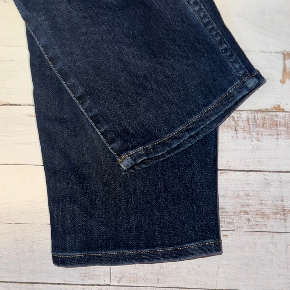 Blue Straight Jeans Timeless Style - Image 8
