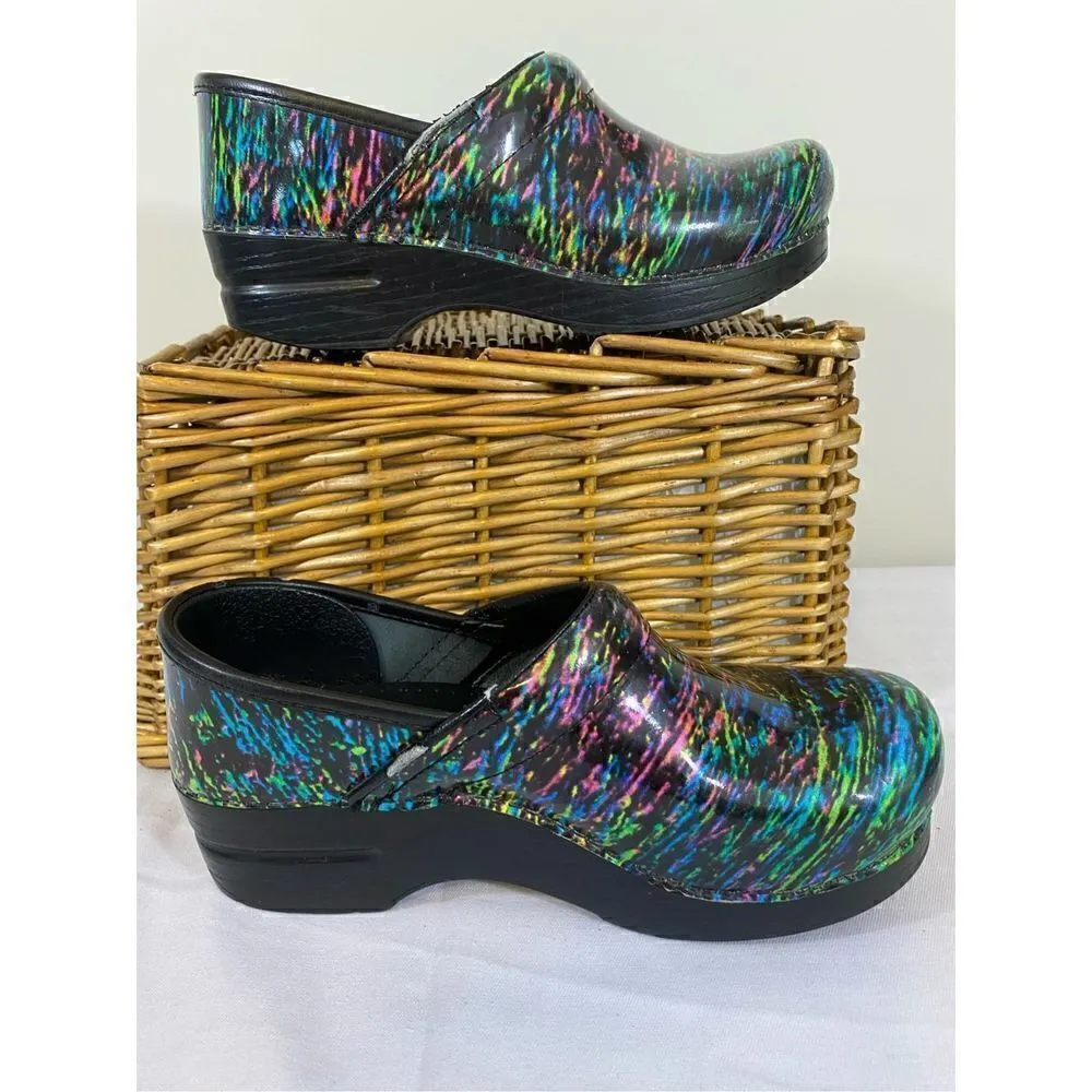 Dansko women’s vegan highlighter Size 5.5-36 - Image 6