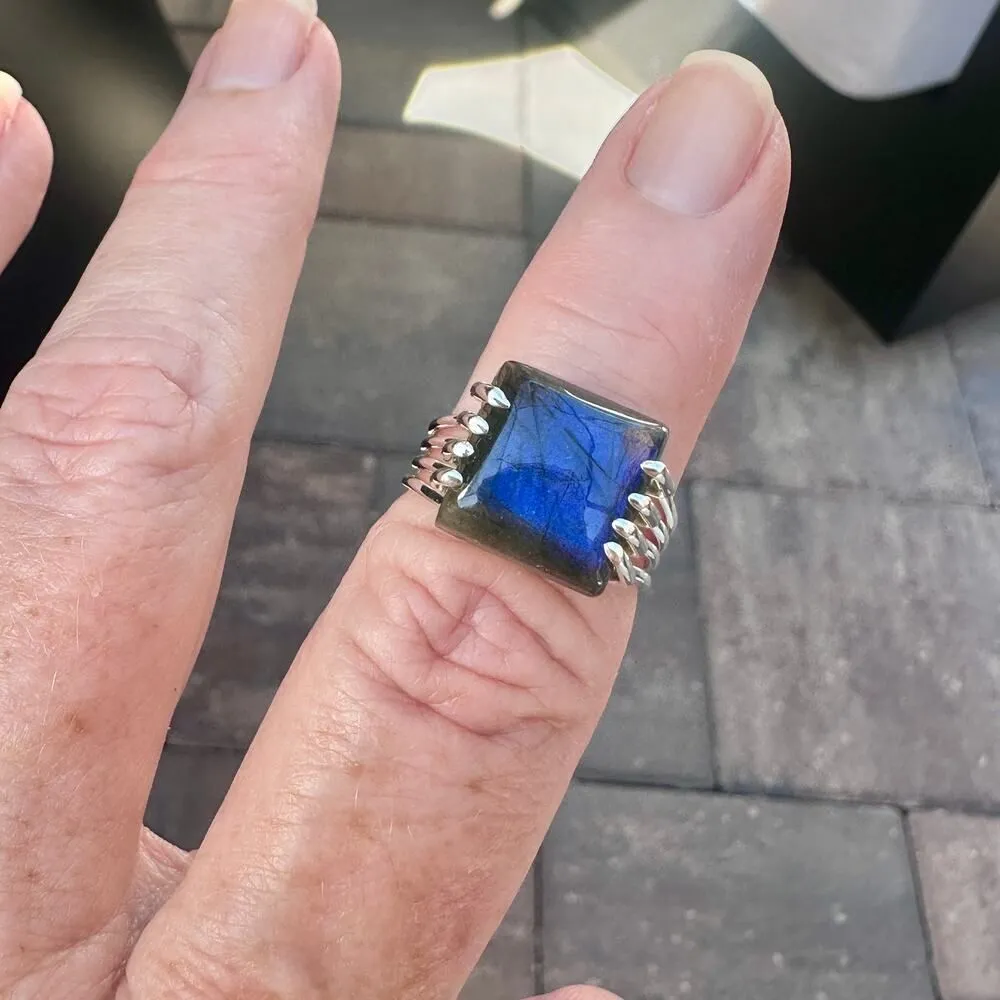 Labradorite Madagascar Sterling Silver Ring Size 8 Blue - Image 2