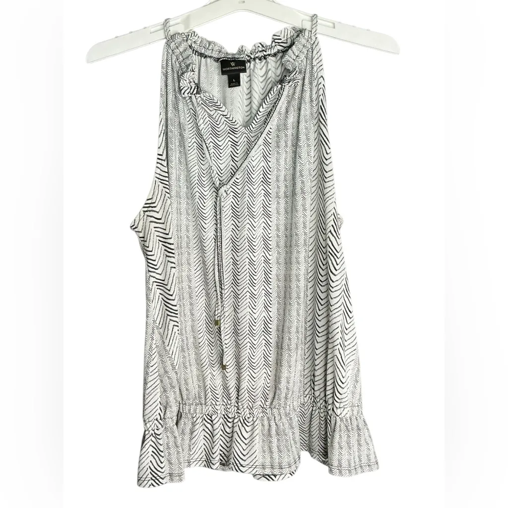Worthington Black and White Chevron Blouse - Image 2