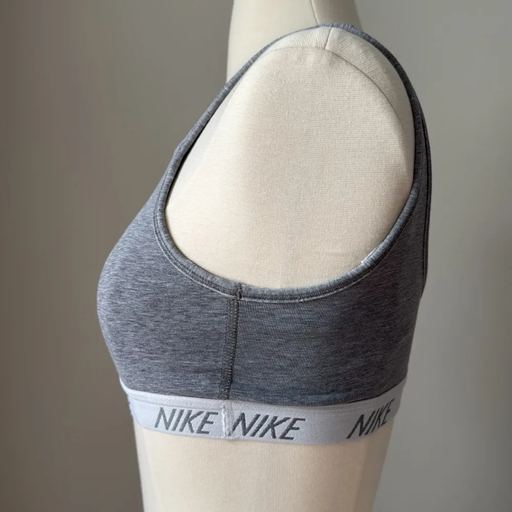 Nike Women’s Classic Soft Bra Heather Gray Size Small - Image 2
