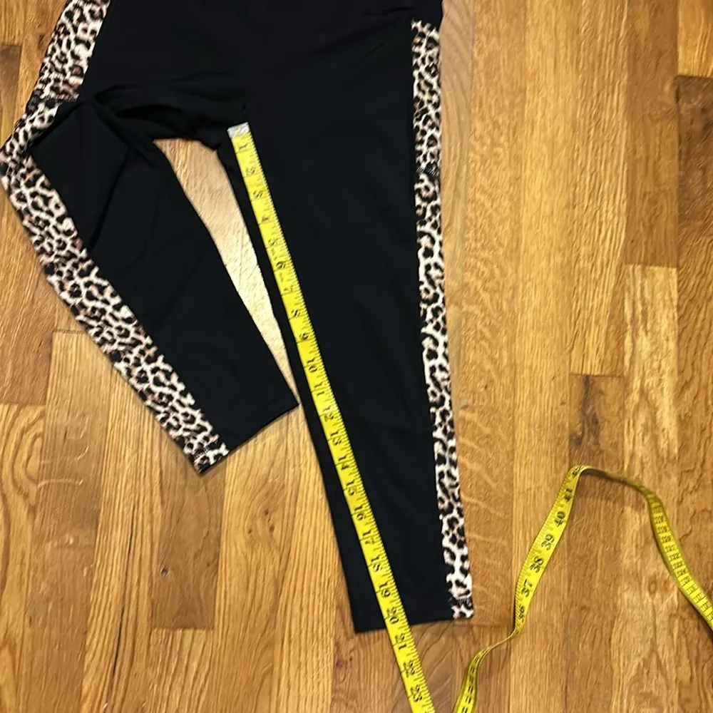 Zyia Active Black Brown Cheetah Print Animal Print Leggings Women’s 8 10 Stretch - Image 4