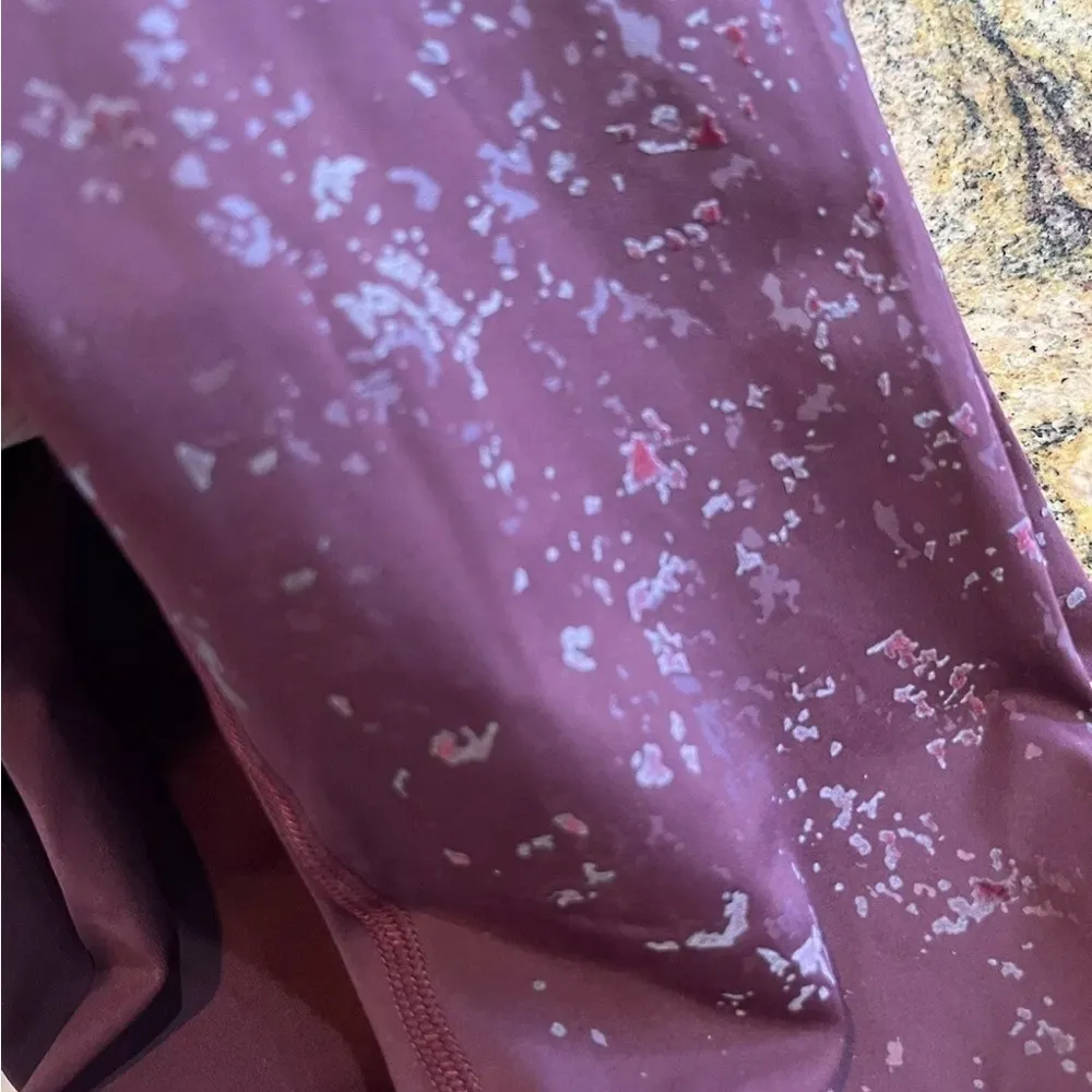 LULULEMON Speed Wunder Under Leggings Size 4 Burgundy Sculpting Full-Length Pant - Image 4