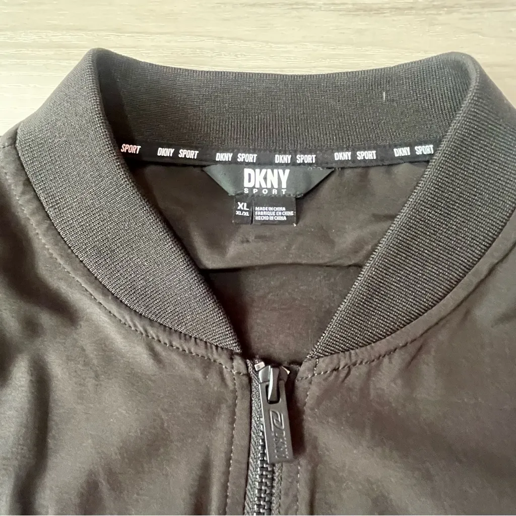 DKNY Sport Women's Zip-Front Cargo Jacket Black Size XL Windbreaker Side Pocket - Image 11