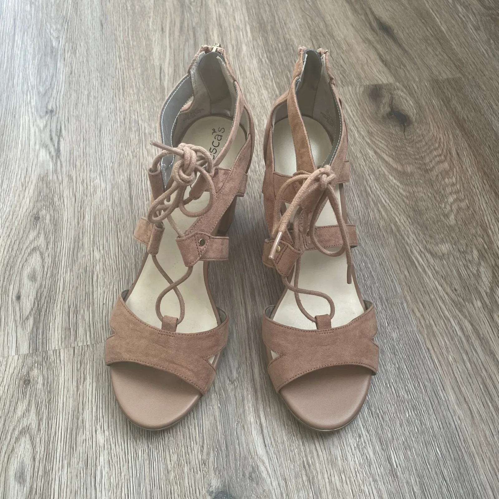 Francesca's Block Heel Sandals size 7 Faux Suede Lace Up Open Toe Boho Chic Shoe - Image 2