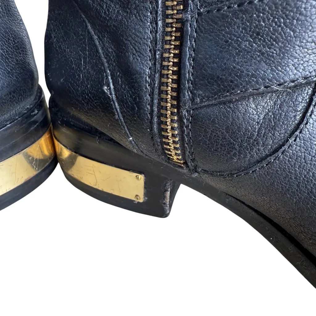 Vince Camuto Winchell Black Gold Buckle Belted Hardware Biker Moto Boot Size 8 - Image 9