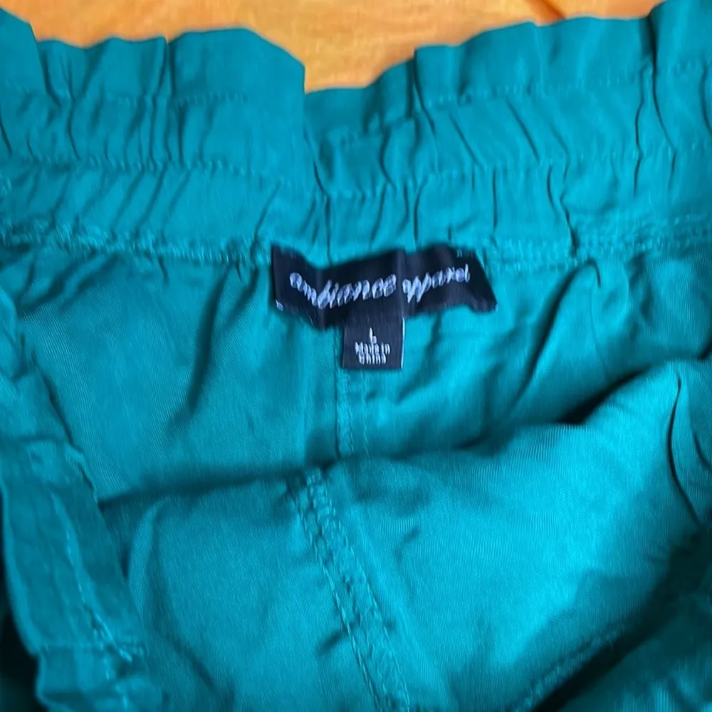 Ambiance Apparel shorts Green Size L - Image 4