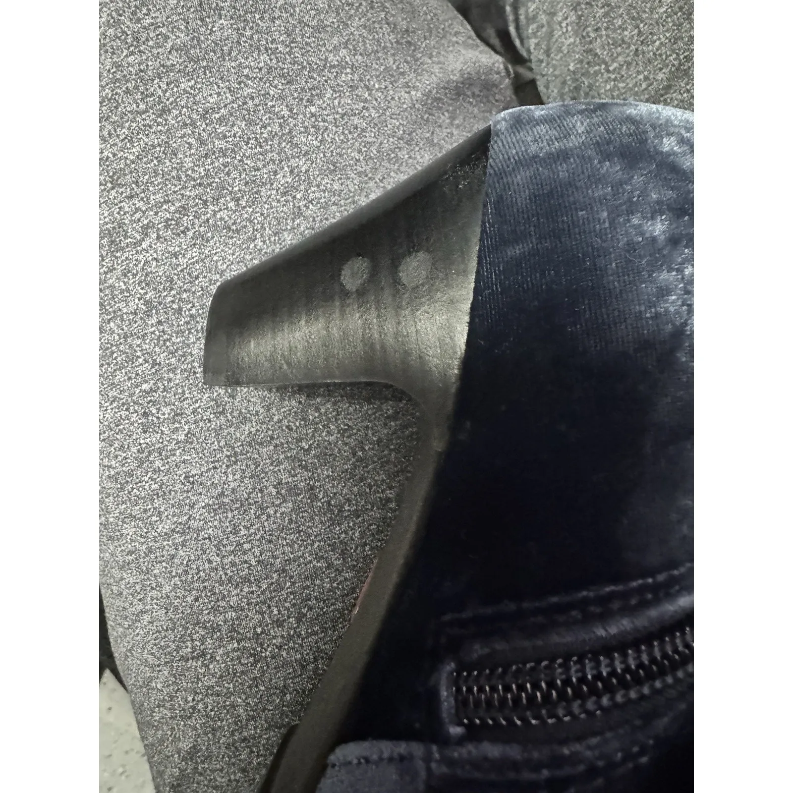 Umberto Raffini Nolan Blue Velvet Ankle Booties Women's Size 39 / 8.5 - Image 10