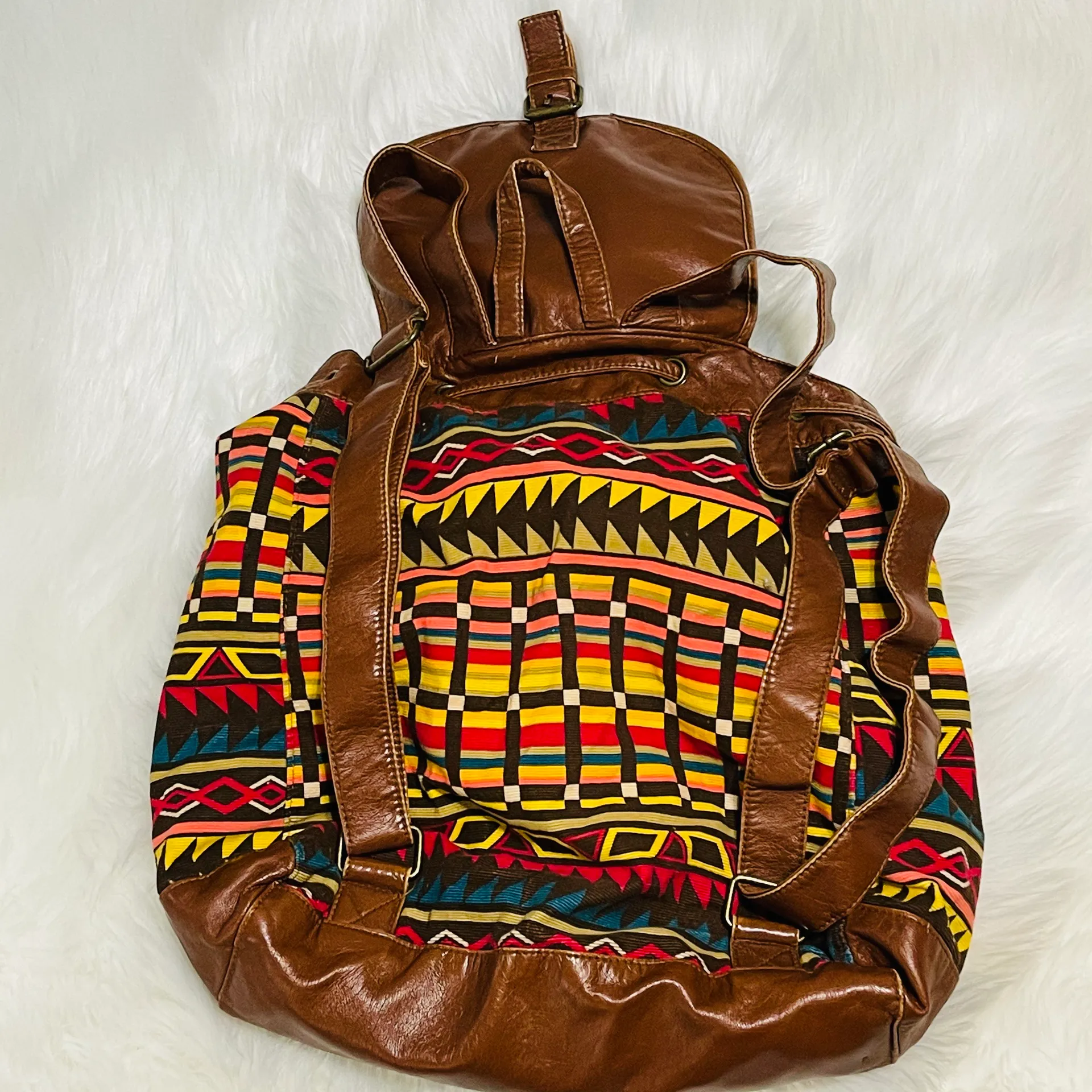 Mudd Boho Tribal Aztec Canvas Backpack - Image 3