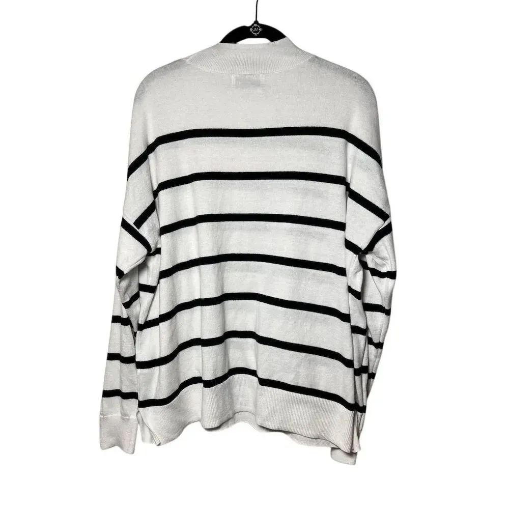 Old Navy Women's XL Black Striped Crew Neck Pullover Sweater Casual - Image 2