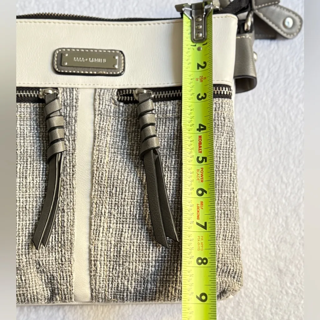 Coco + Carmen Beige and Gray Crossbody Bag - Image 11