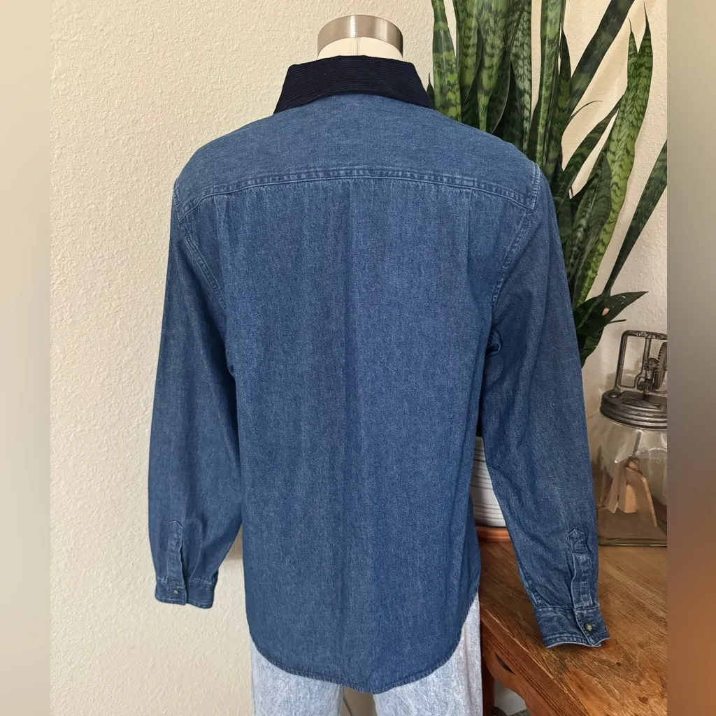 Vintage‎ Denim Embroidered Christmas Shirt Corduroy Collar 90s pine cones medium Blue - Image 4