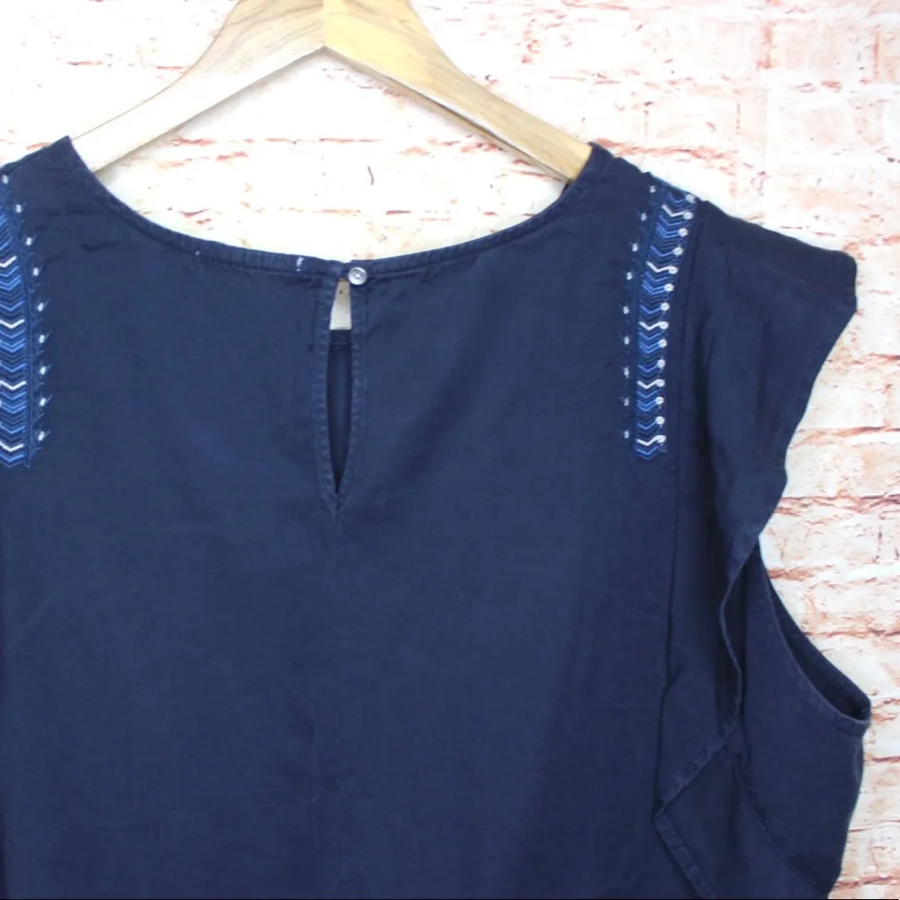 Dex Plus | Navy Ruffle Front Embroidered Detailed Blouse Size 2X - Image 7