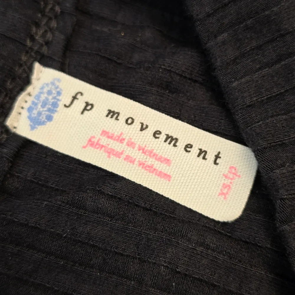 {XS} Free People Movement "Blissed Out" Ribbed Racerback Tank Top Black - Image 6