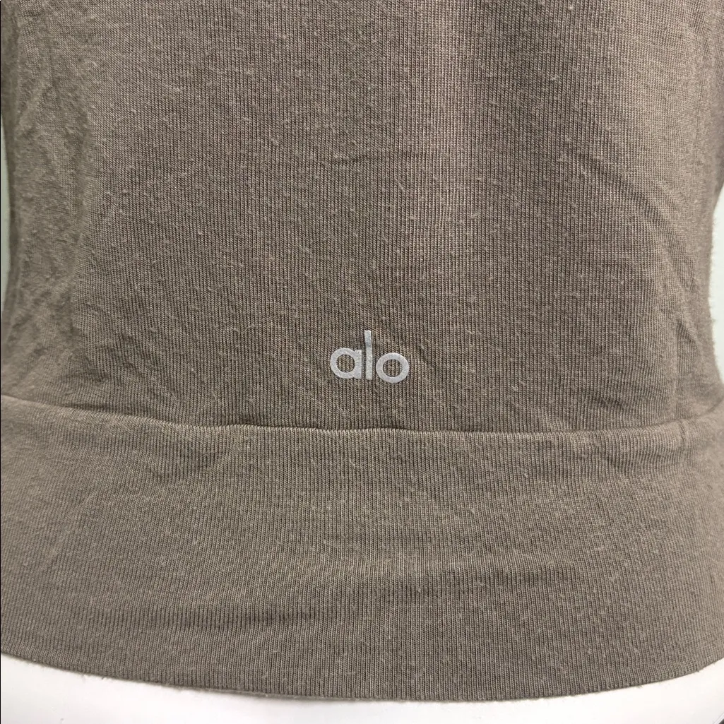 ALO Yoga Cover Long Sleeve Olive Branch Brown Size large - Image 9