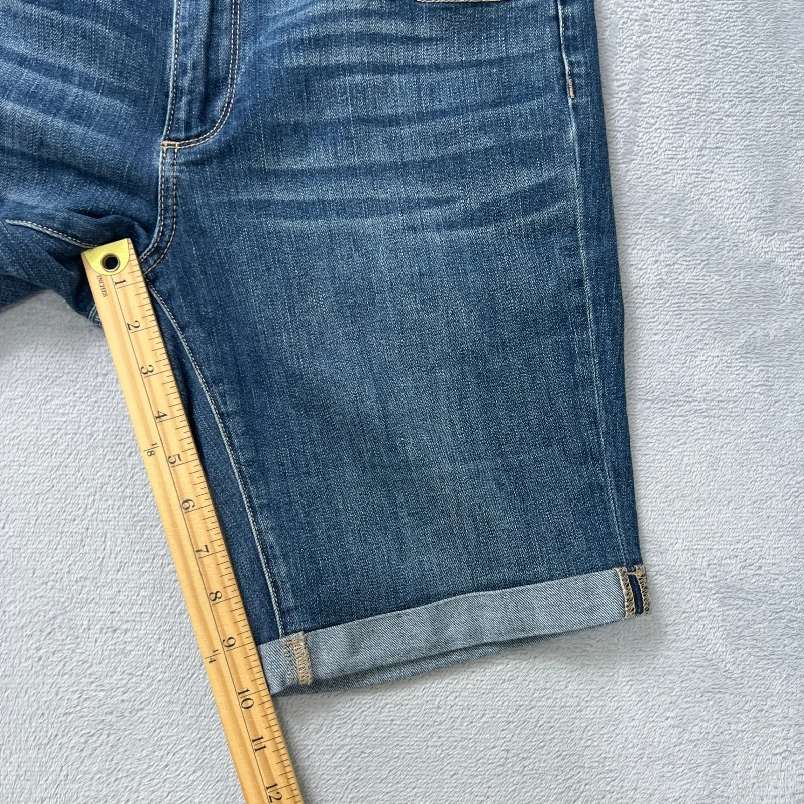 Paige Jax Knee Shorts Womens Size‎ 30 Blue Denim Stretch Cuffed Hem Mid Rise - Image 7