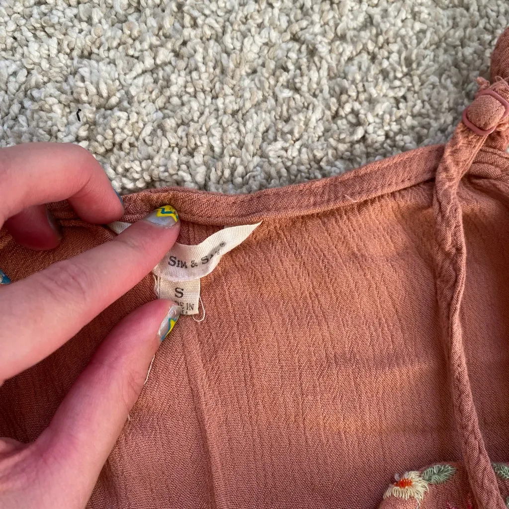 Embroidered Floral pink tank Top - Image 4