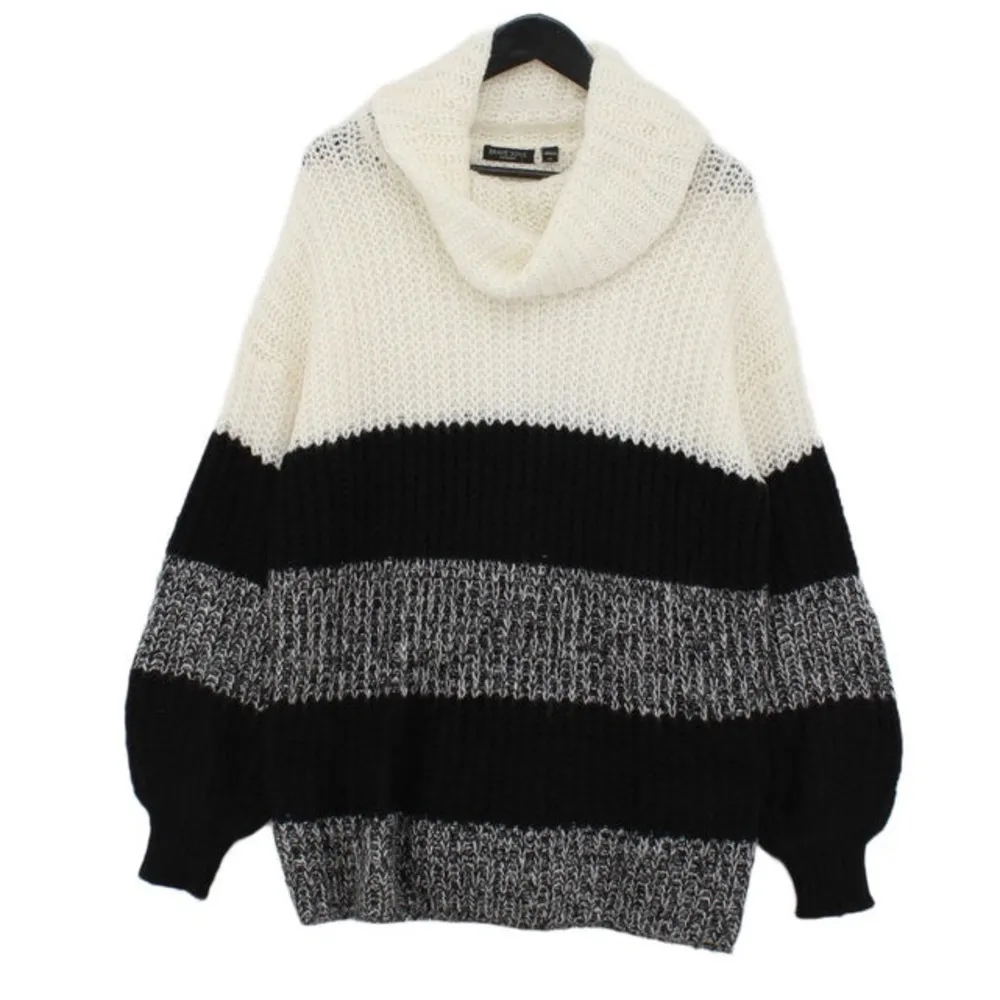 Oversized Striped Sweater - Image 2