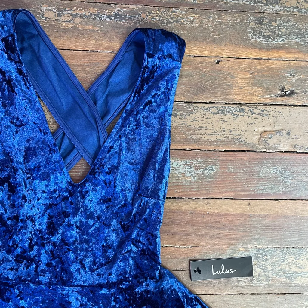NWT Lulus Solo Album Blue Velvet Open Cross Back Mini Skater Dress - Sz M 💚🎀 - Image 11