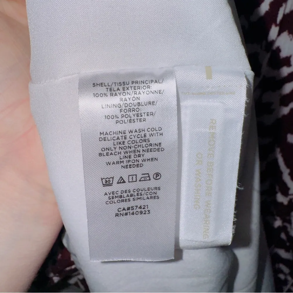 Women's Loft Red White Printed Side Ties Dolman Mini Dress size medium - Image 6