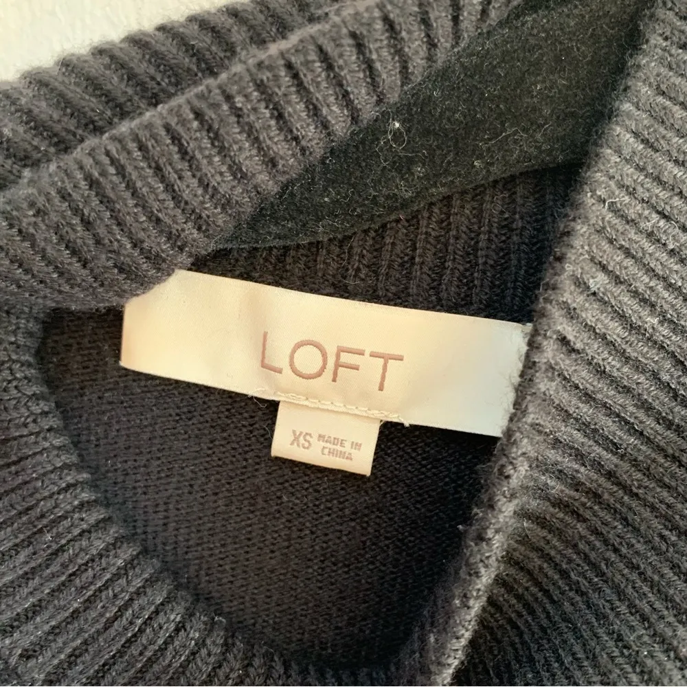 Mock neck sweater - Image 3
