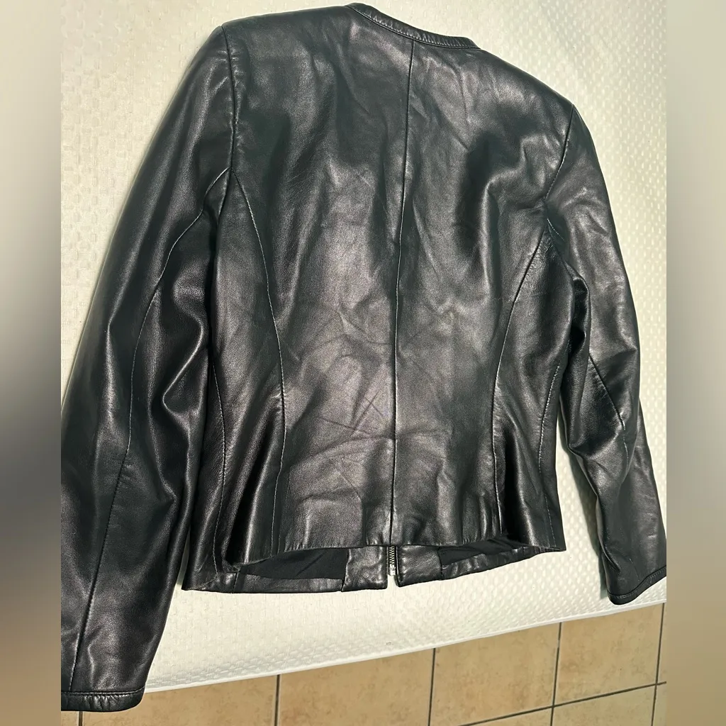 CiTY DKNY Black Leather women Jacket size 6 - Image 2