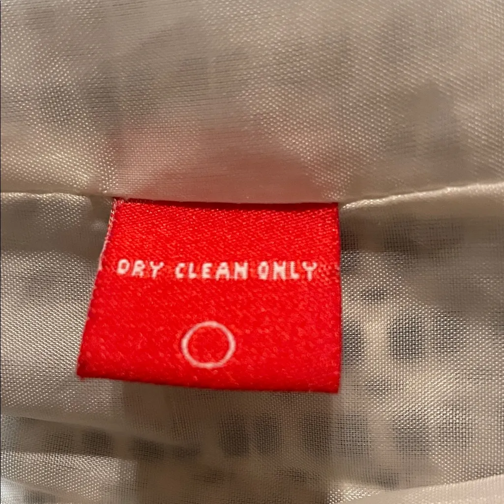 Chic Black and White A-Line Skirt - Image 4