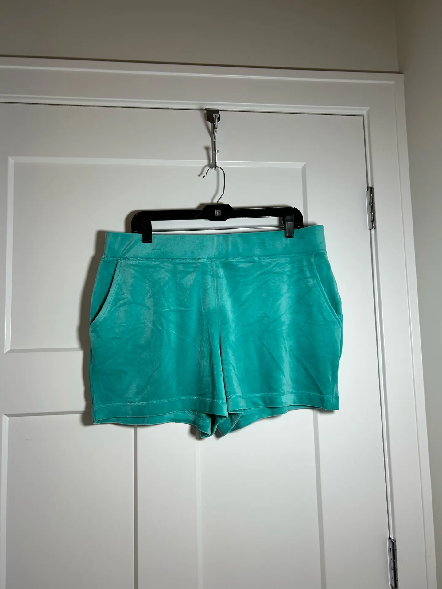 Juicy Couture velour set - Image 11