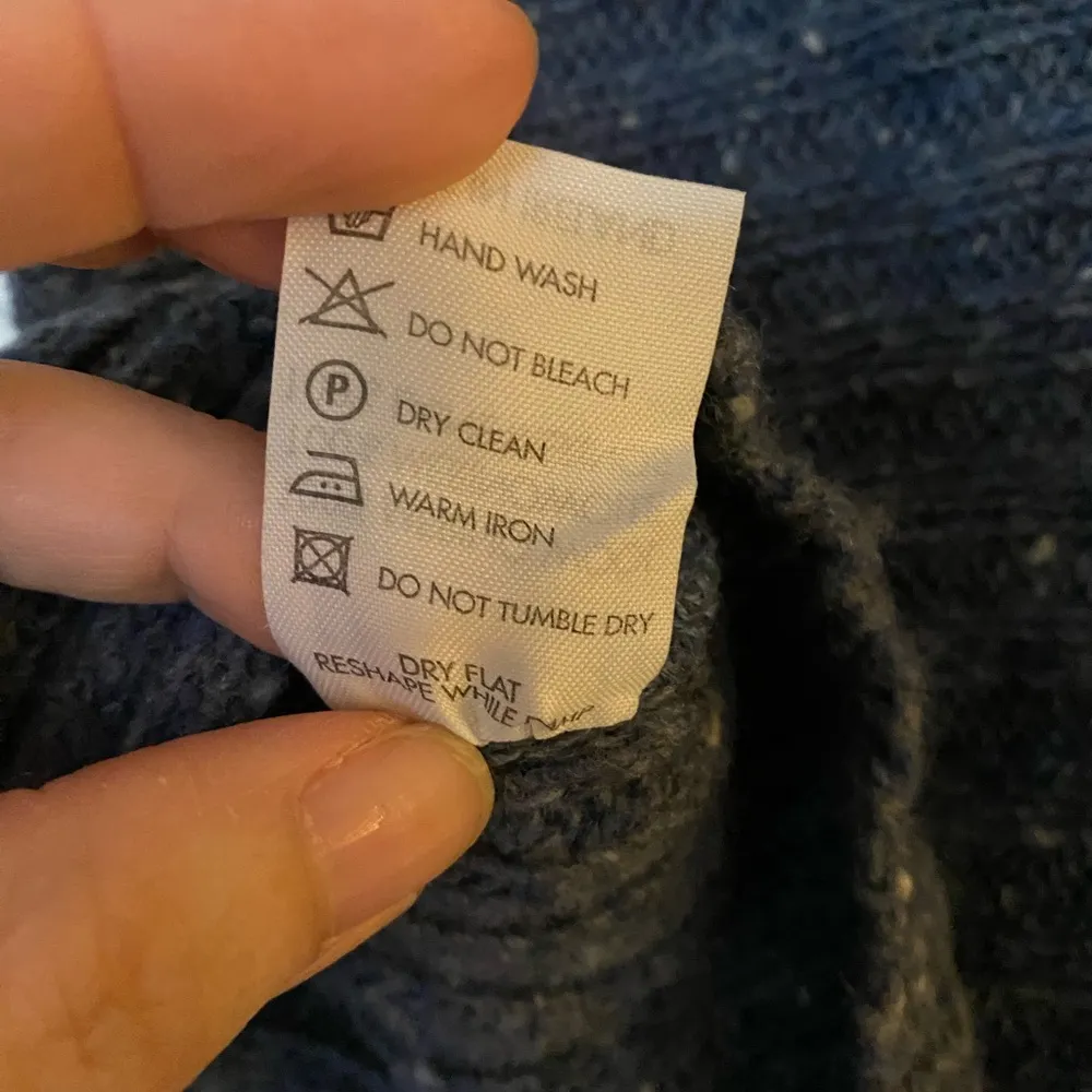 Blarney Woolen Mills Blue Flecked Turtleneck Poncho Made in Ireland 100% Wool - Image 4