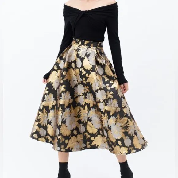 Chicwish Black  Golden Bouquets Jacquard A-Line Flowing Midi Skirt size XL - Image 2