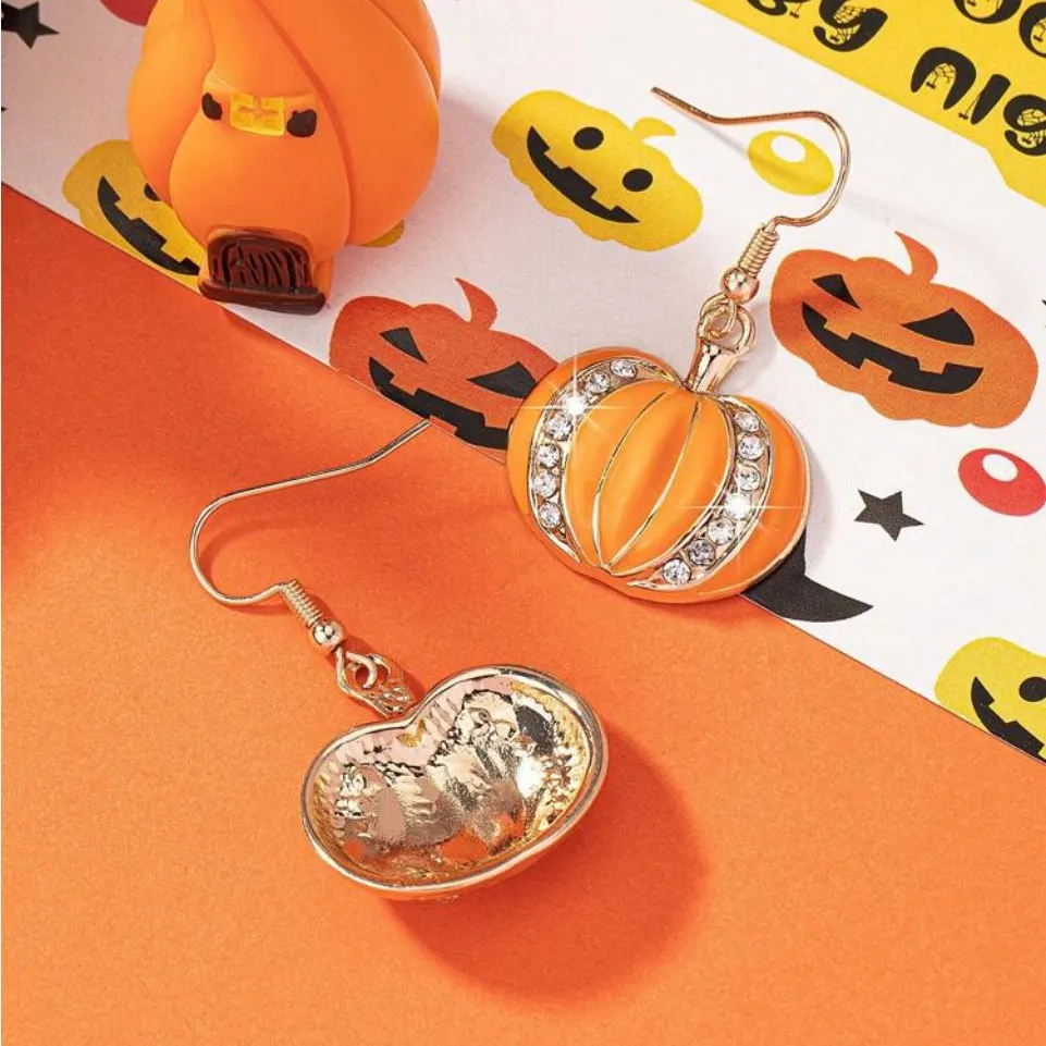 🎃🎃🎃3 for 12$🎃🎃🎃Elegant Gold and Orange Pumpkin Earrings - Image 4