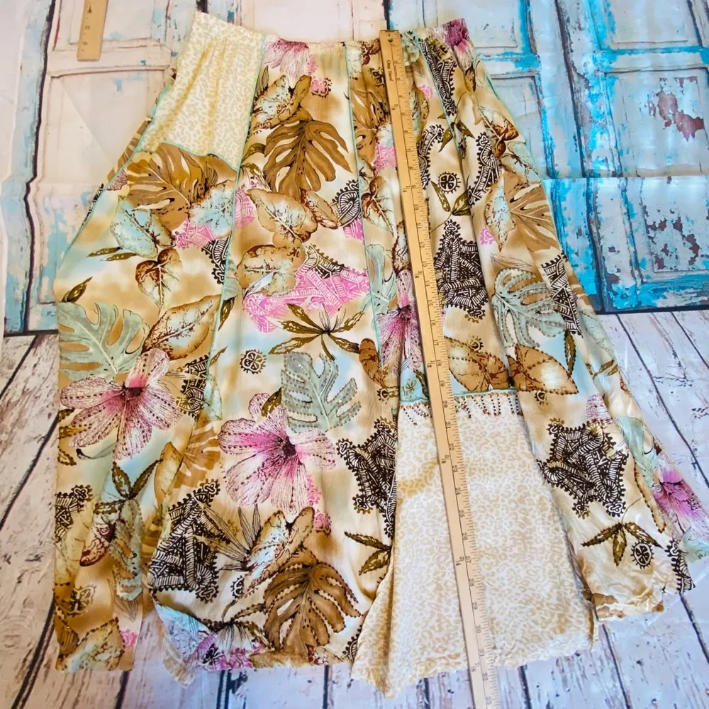 Faith ResortWear Beaded Skirt Size XL - Image 5