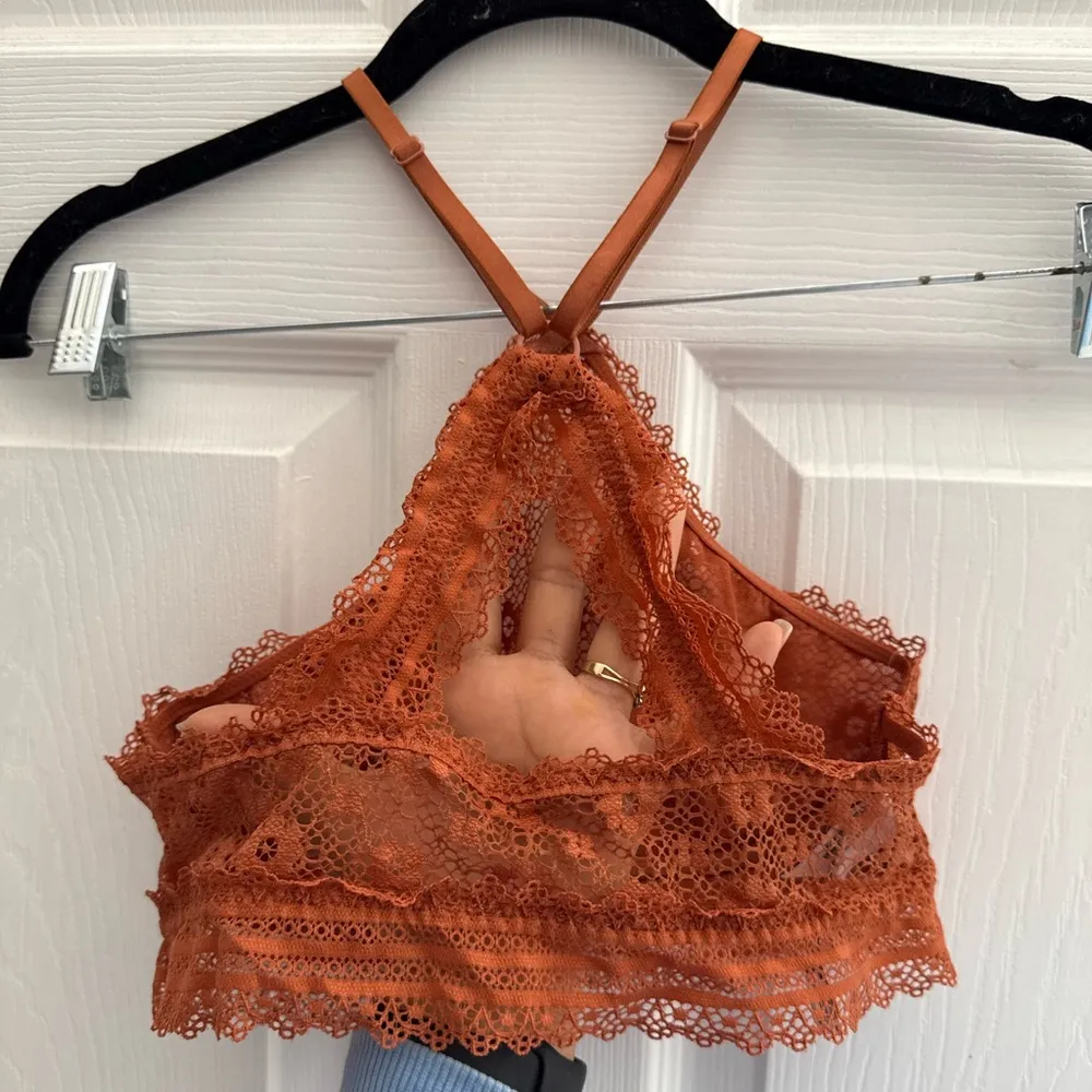 Victoria Secret Bralette Bra High Neck Daisy Lace Underwire Racerback size S - Image 9