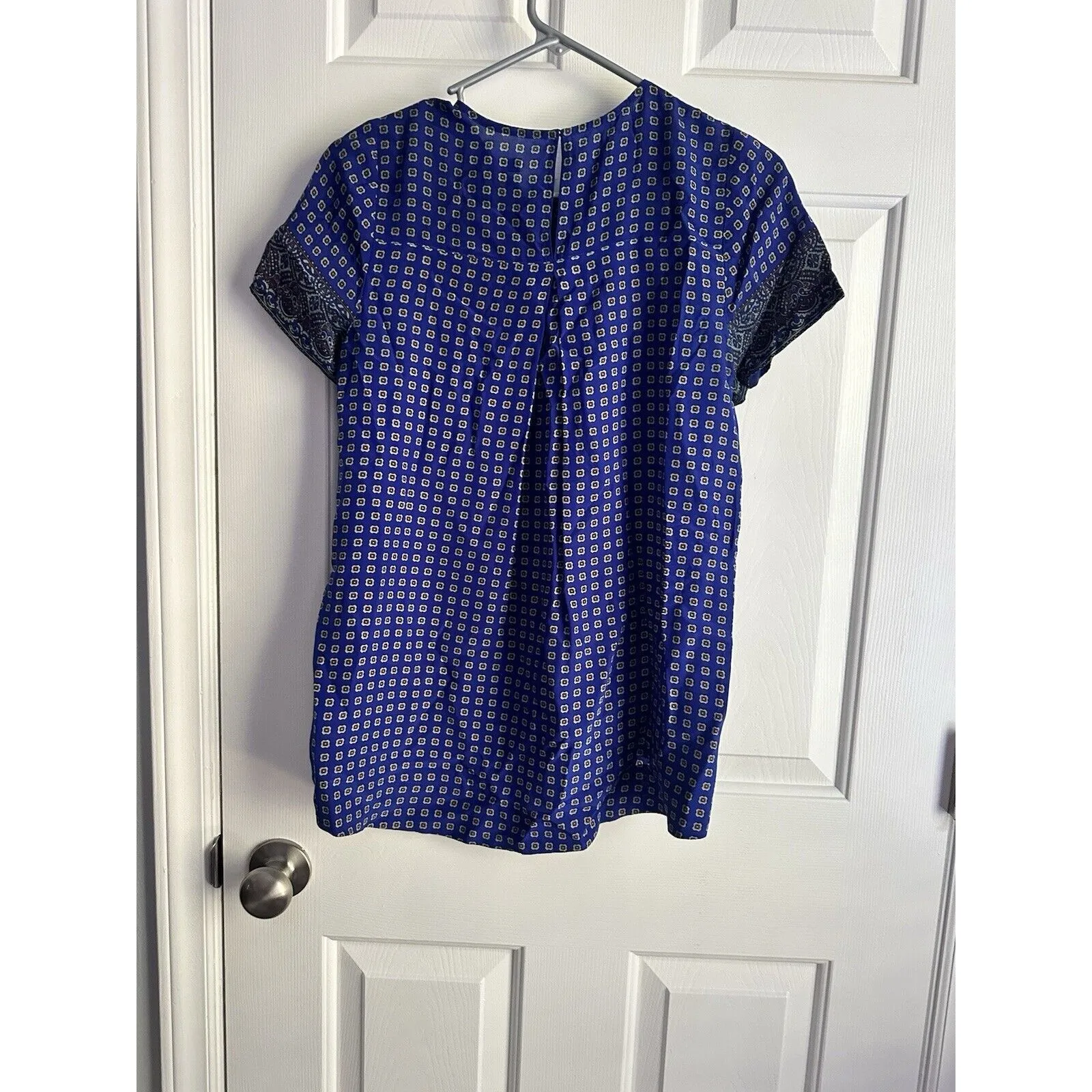 Madewell Size XS 100% Silk Top Blue Geometric Paisley Short Sleeve Blouse - Image 5