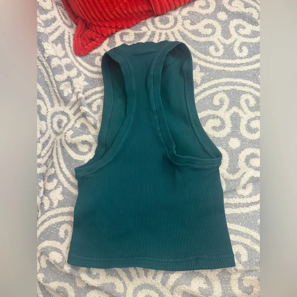 Free People Movement  Ribbed Tank Top M/L Green High Neck Mock Neck Misprint - Image 3