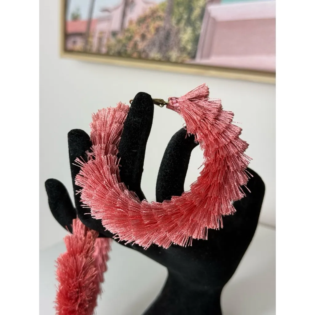 Forever 21 Pink Ombre Fringe Hoop Earrings Boho Round Statement Jewelry OS - Image 4