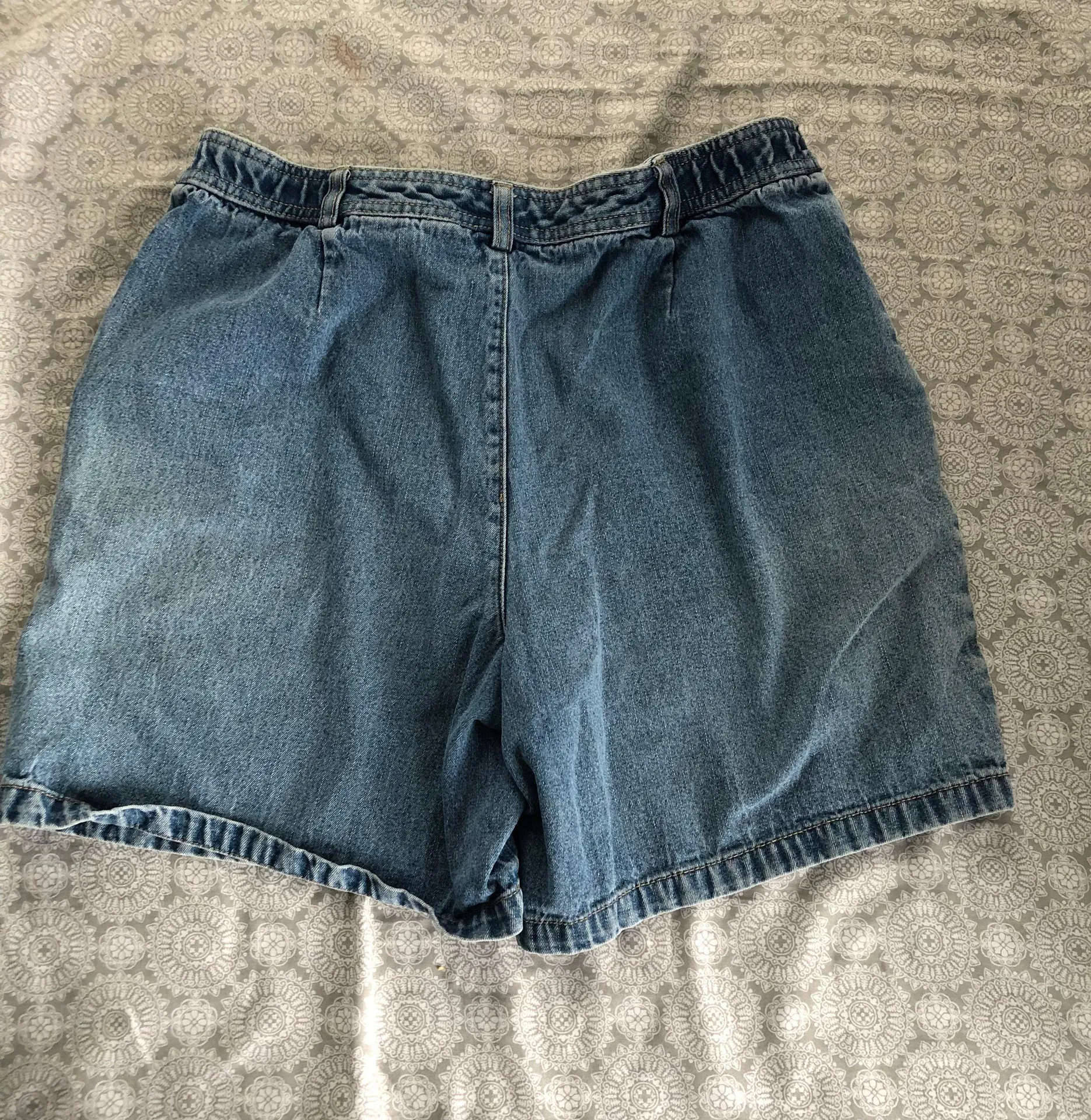 White Stag Shorts - Image 2