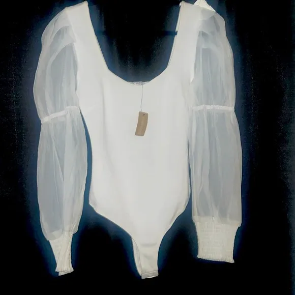 Vestique Renee Bodysuit Size M NWT - Image 2