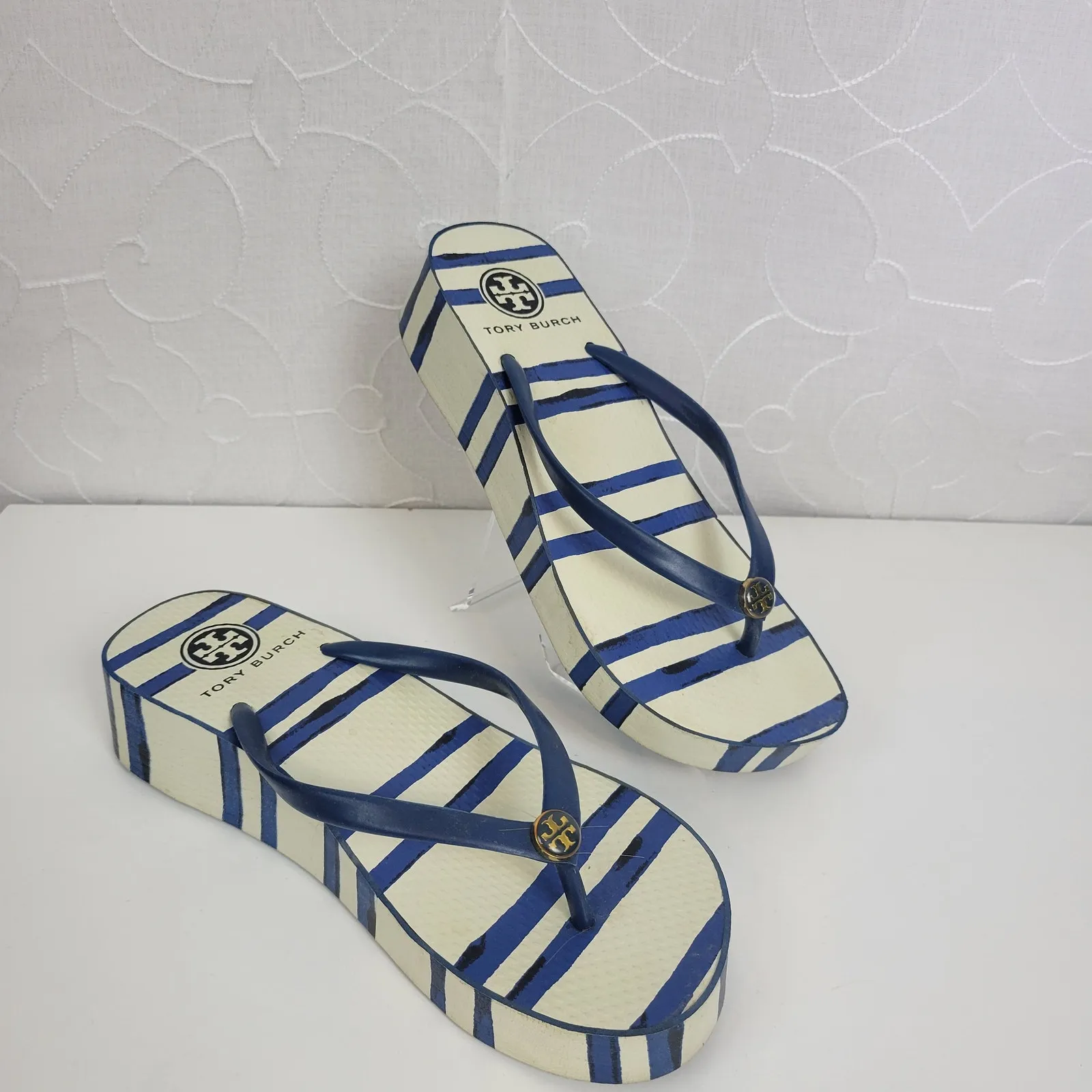 Tory Burch Womens Sandals Size 6.5 White and Blue Stripe‎ Slip On Heels - Image 8