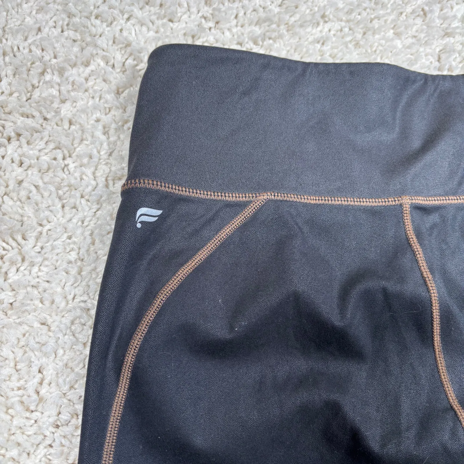 Fabletics Black Workout Leggings Cropped High Waist Activewear Athleisure Women - Image 4