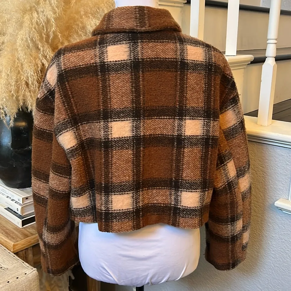 LOVERS + FRIENDS BOXY PLAID CROPPED BLAZER SHACKET SIZE XS - Image 6