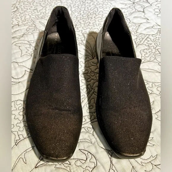 ECCO Danish Design Incise Urban Wedge Slip Ons In Black Sparkle Sz 36/5.5 - Image 2