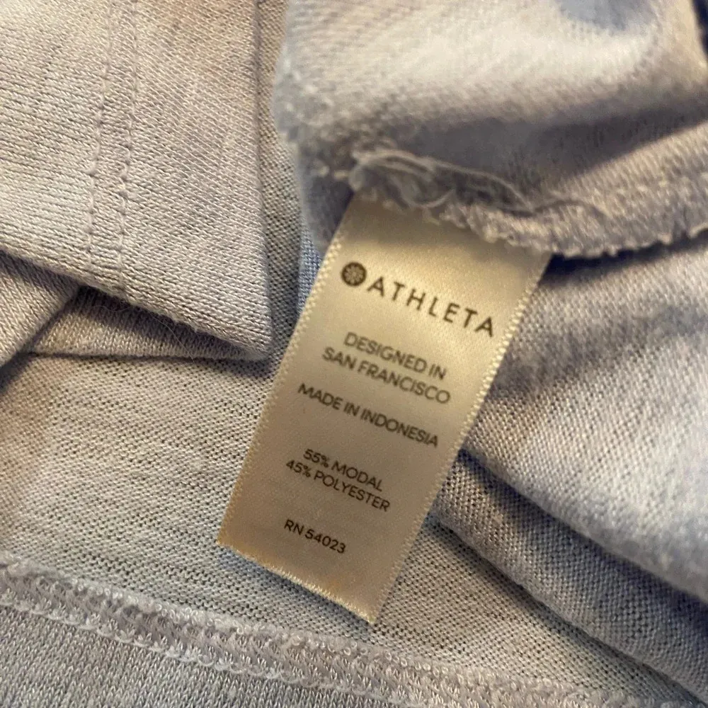 Athleta Light Blue Scoop Neck Soft Modal Pullover Stretch Tank Top Size S - Image 8