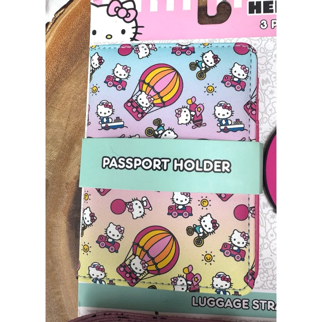 NWT Hello Kitty 3 Piece Travel Set Pink - Image 3