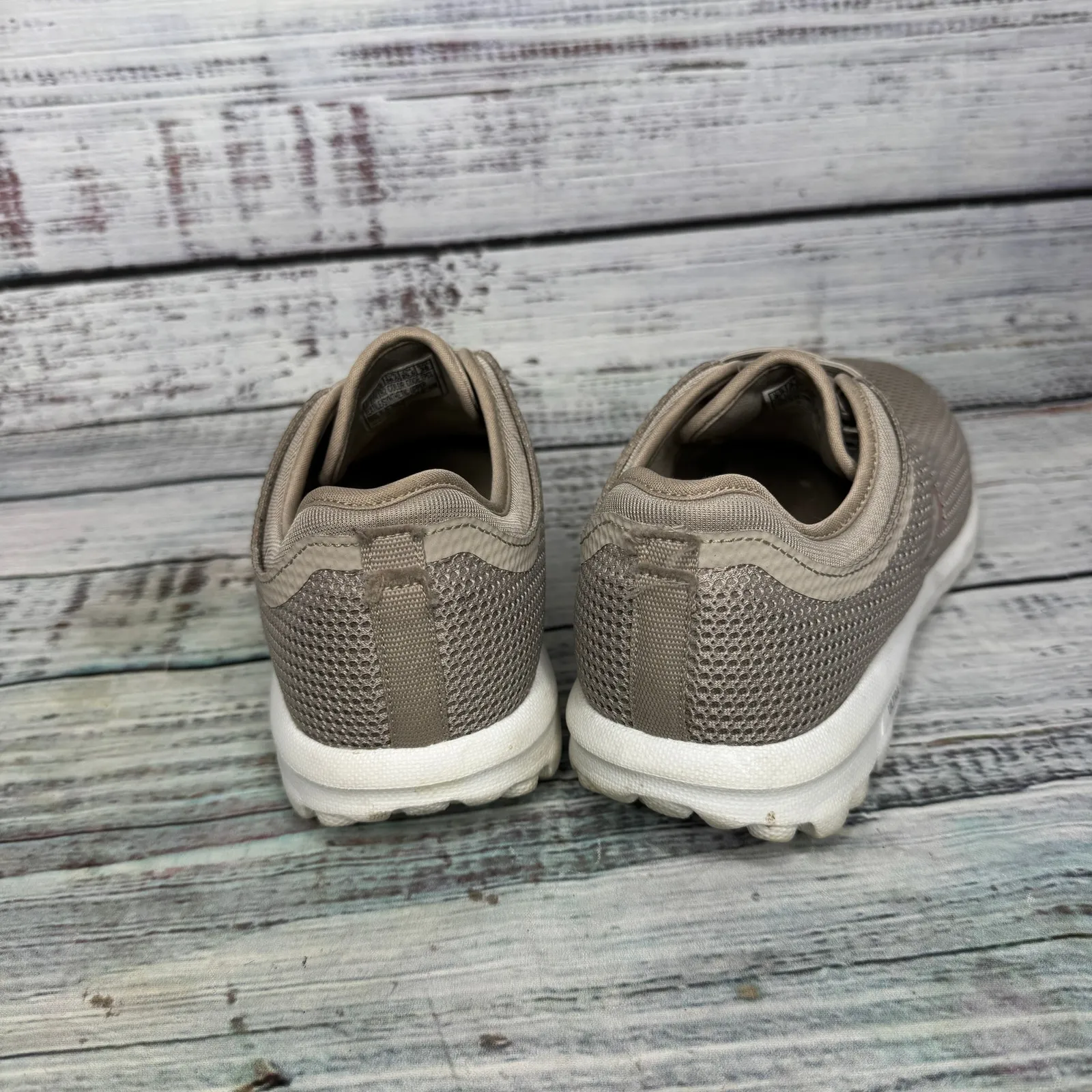 Skechers GOwalk Ultra Go Taupe Mesh Walking Shoes 8.5 - Image 5