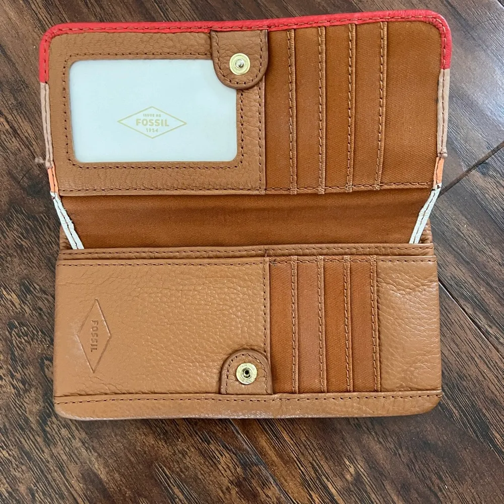 Fossil Wallet - Image 5