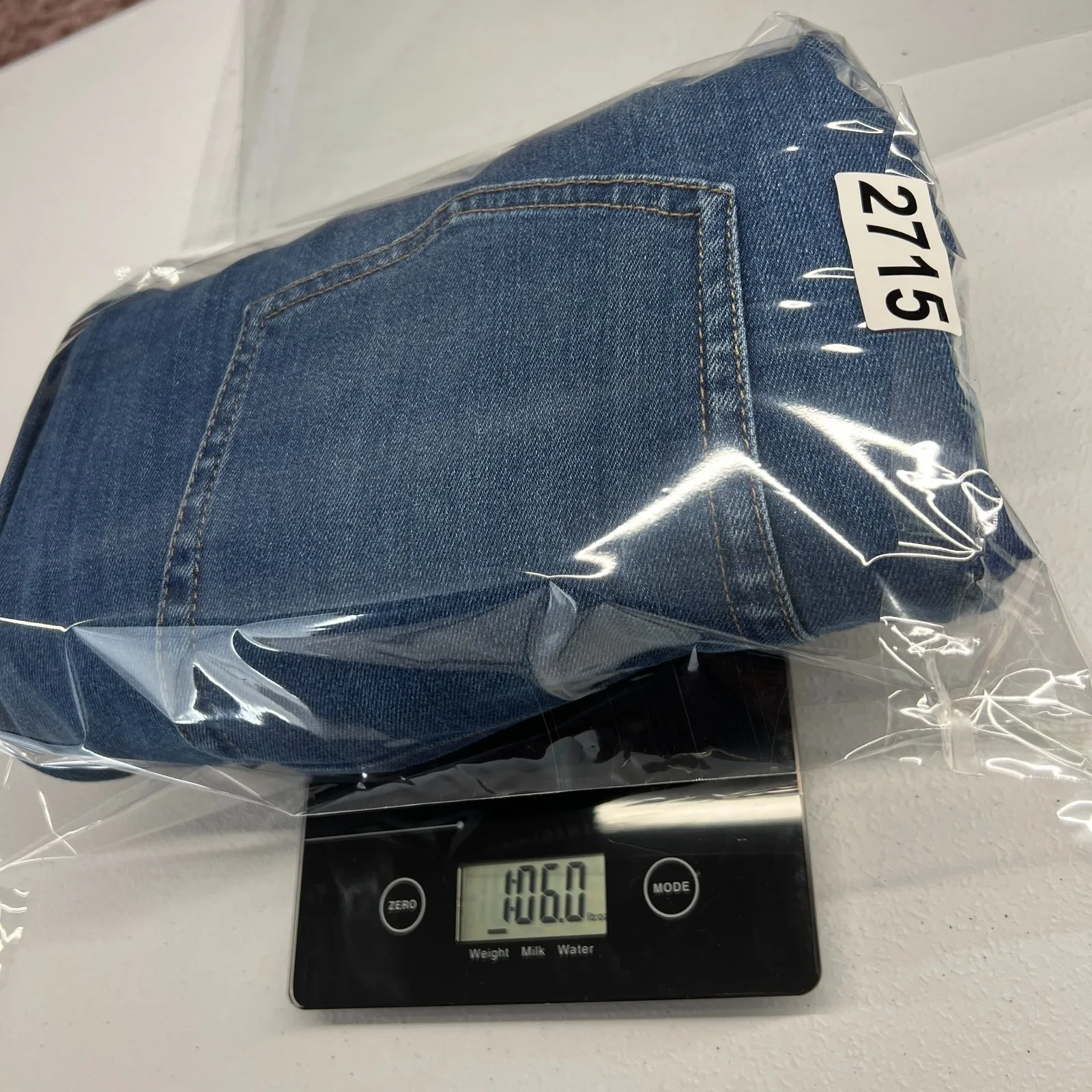 L.L. Bean BeanFlex Jeans Womens 16 Blue Denim Stretch Favorite Fit Straight Leg Size 16P - Image 15