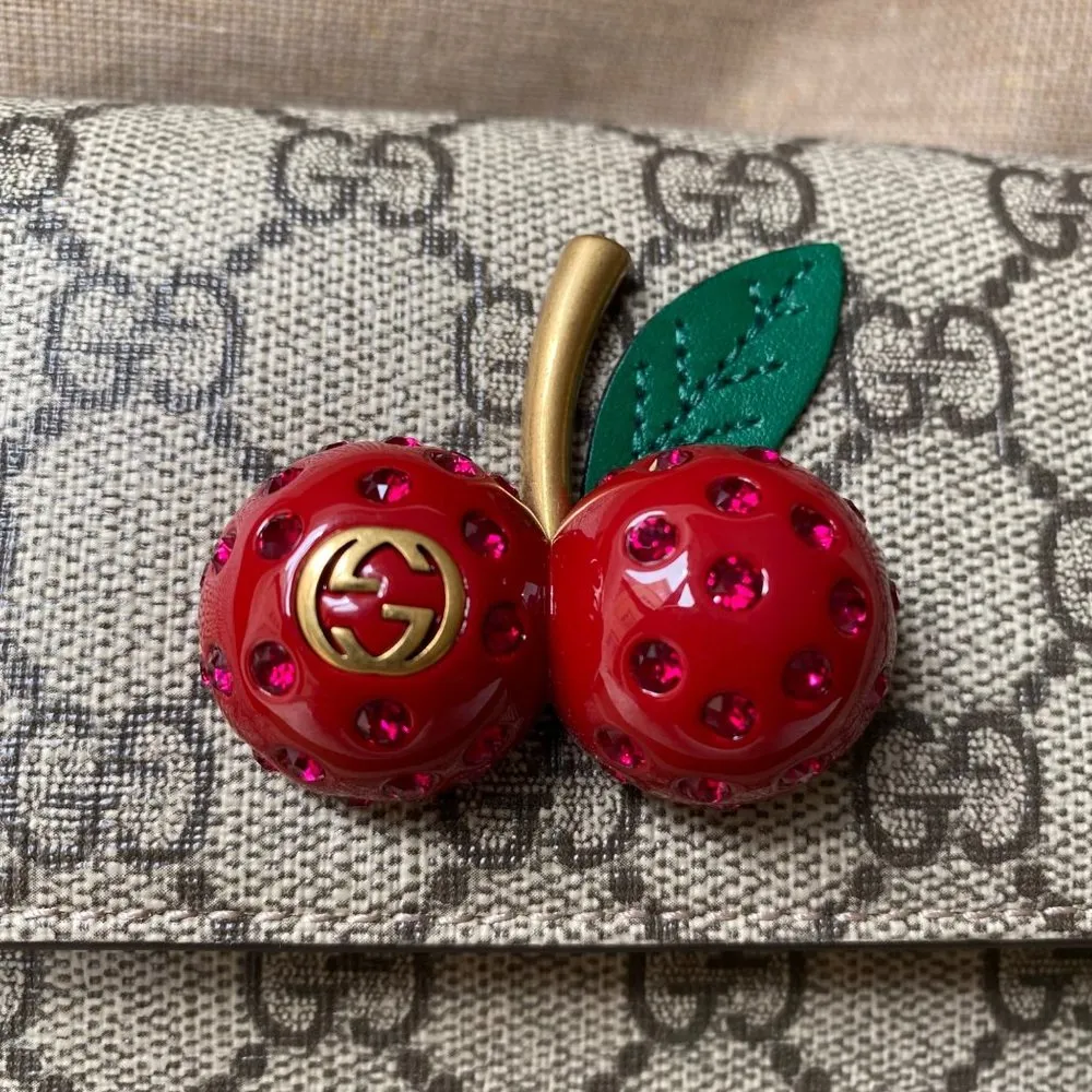 Gucci GG Supreme Monogram Mini Cherry Chain Bag - Image 2